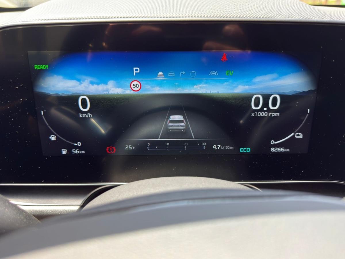 kia-niro-2025-hibrido-1580cc