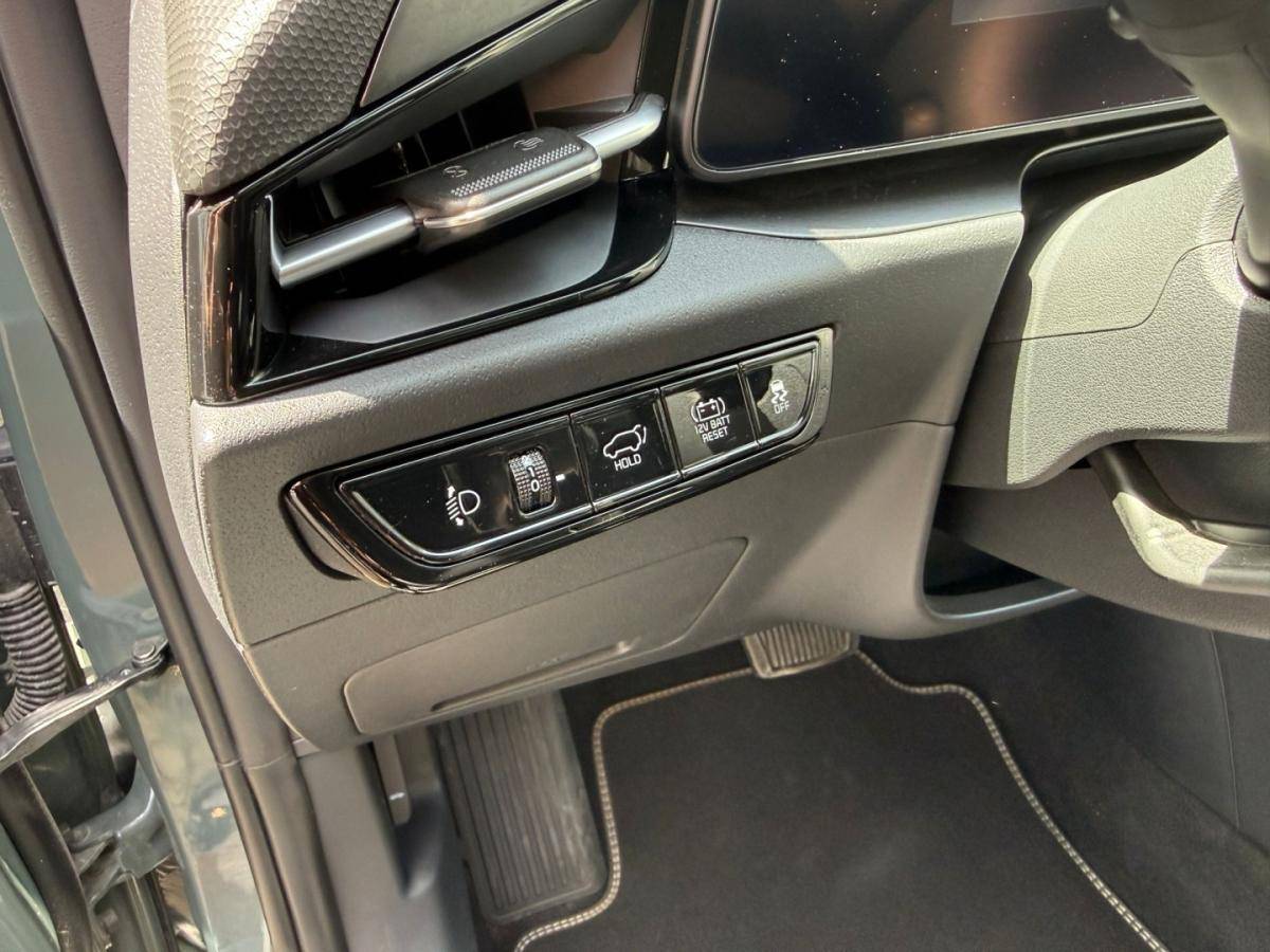 kia-niro-2025-hibrido-1580cc