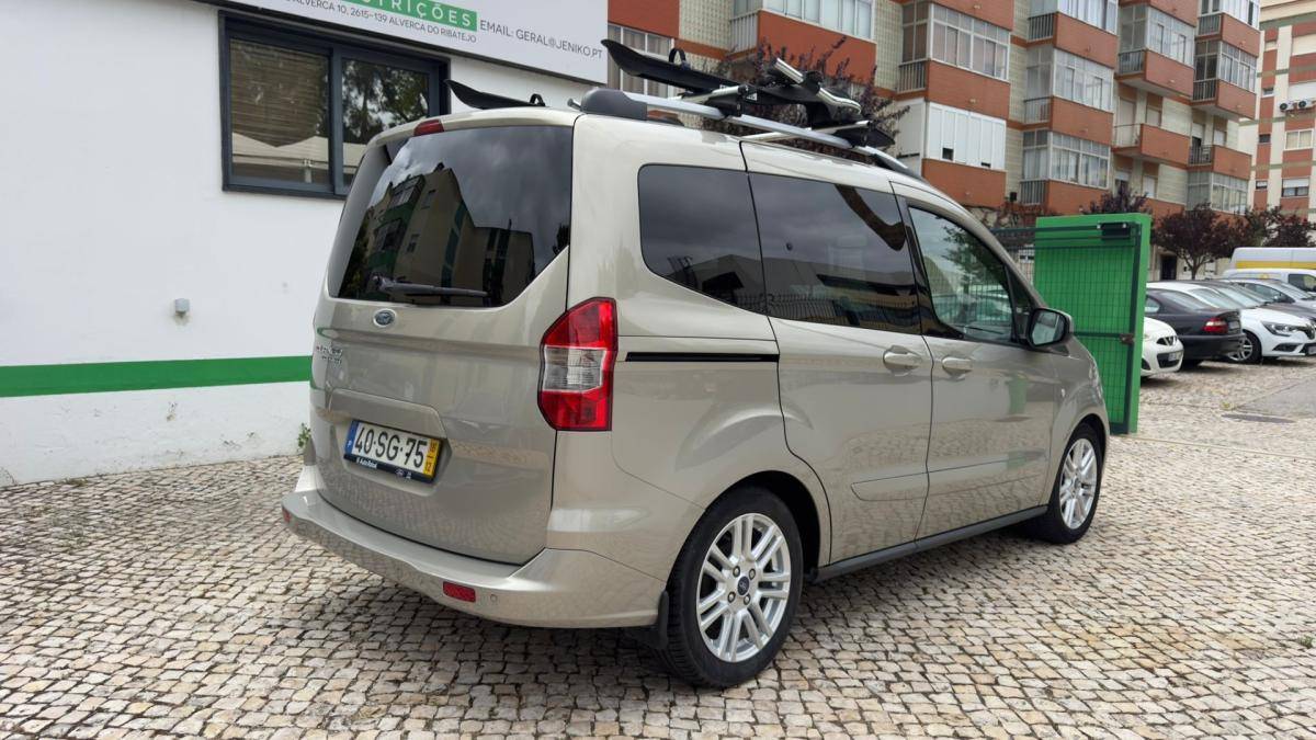 ford-tourneo-courier-2016-diesel-1499cc