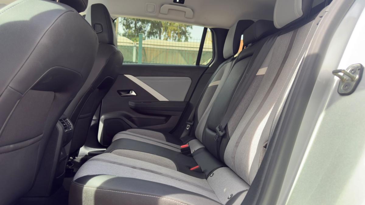 opel-astra-sport-tourer-2024-diesel-1499cc