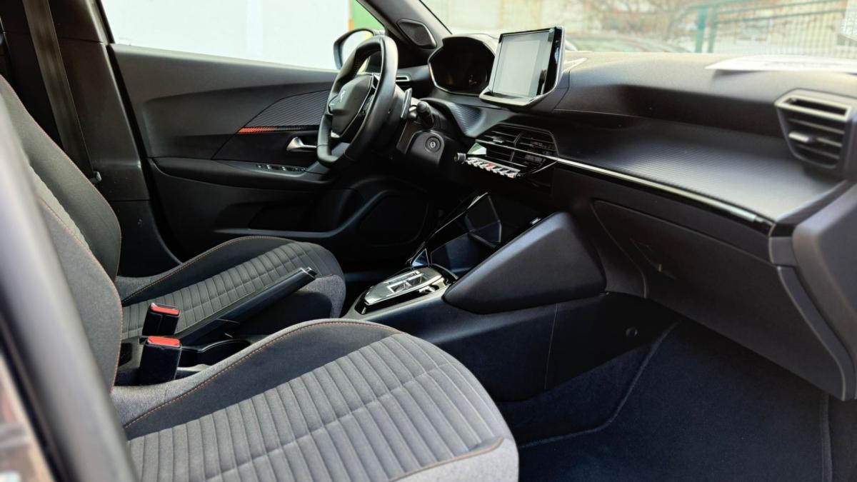 peugeot-2008-2023-diesel-1499cc