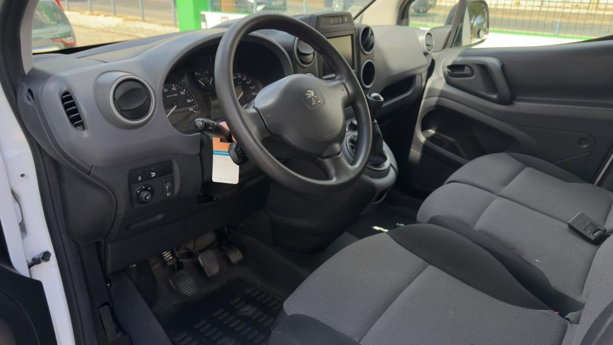 peugeot-partner-2018-diesel-1560cc