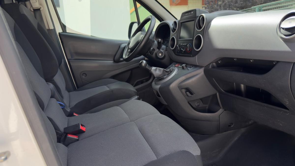 peugeot-partner-2018-diesel-1560cc