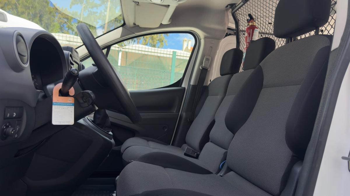 peugeot-partner-2018-diesel-1560cc