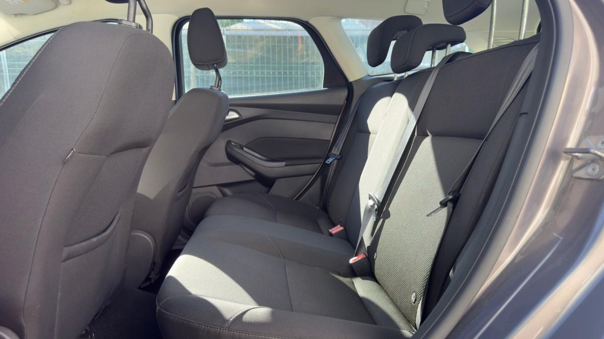 ford-focus-sw-2015-diesel-1560cc