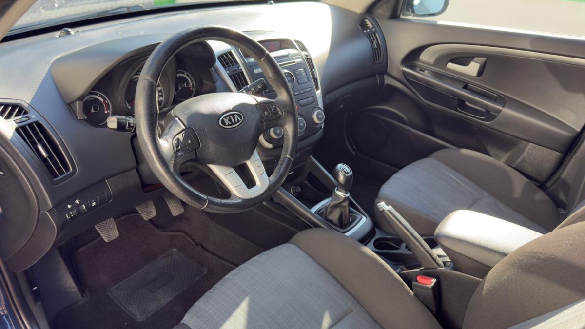 kia-ceed-sw-2010-diesel-1582cc