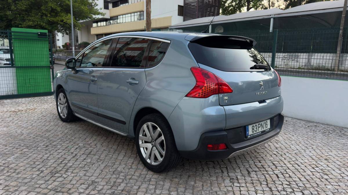 peugeot-3008-2012-hibrido-1997cc