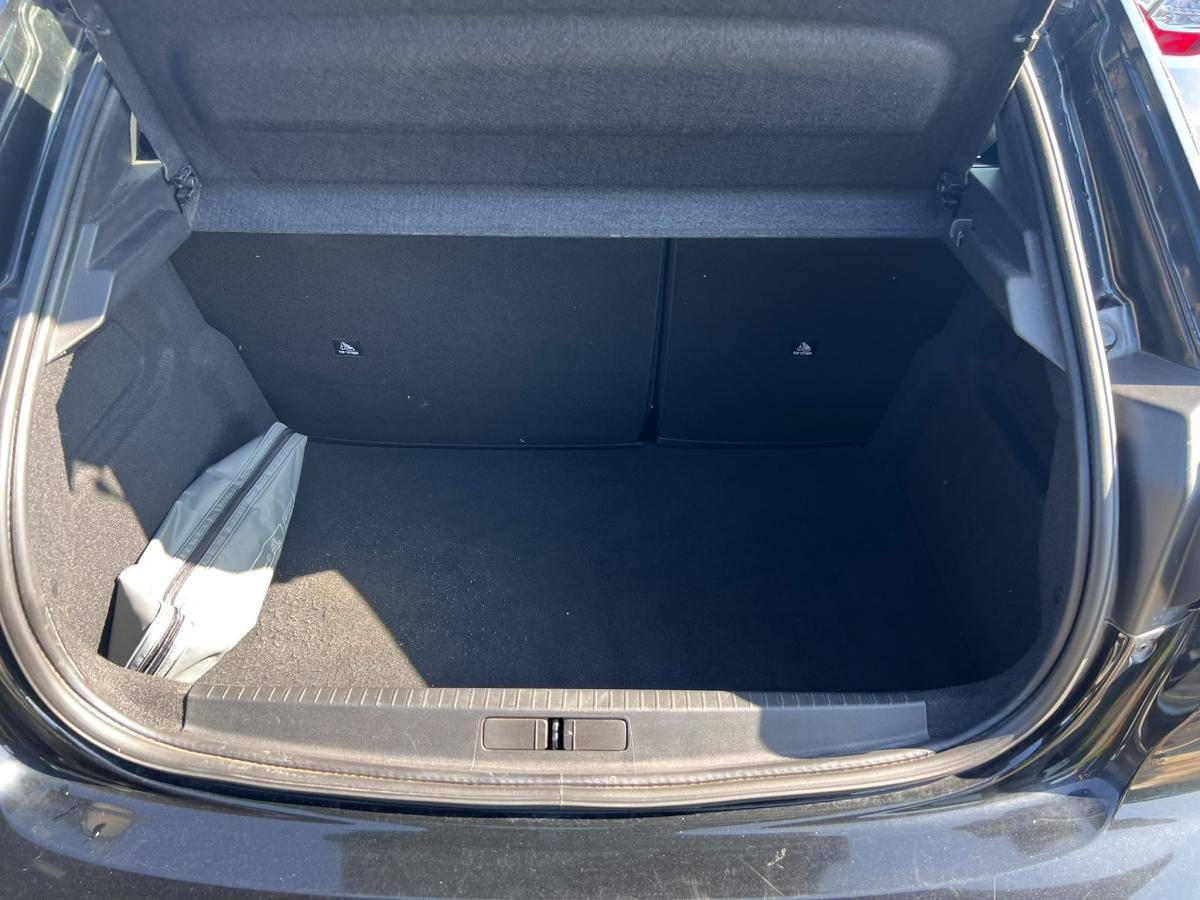 peugeot-208-2020-gasolina-1199cc