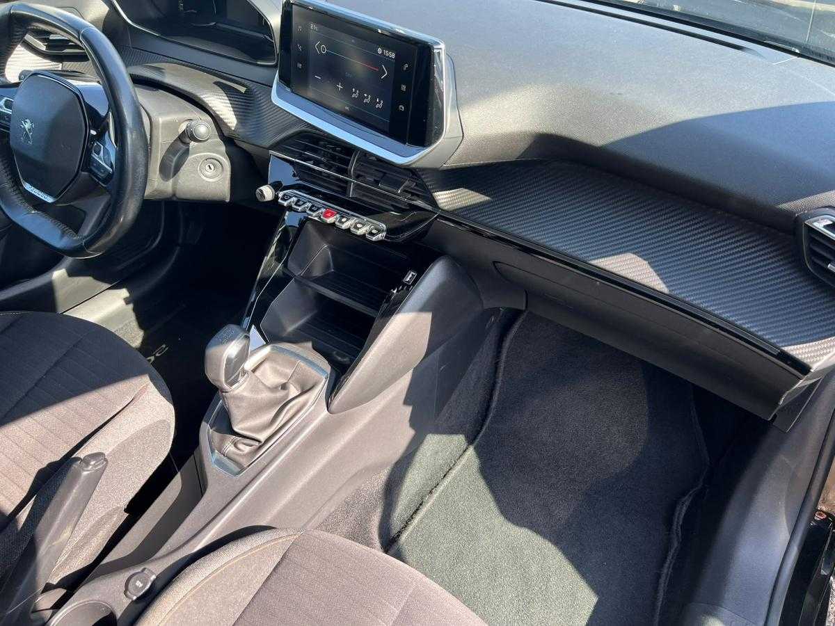 peugeot-208-2020-gasolina-1199cc