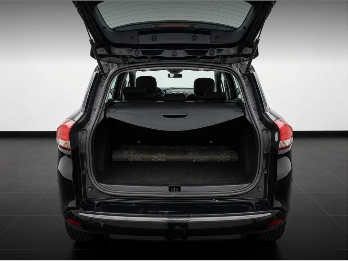 renault-clio-sport-tourer-2014-diesel-1461cc