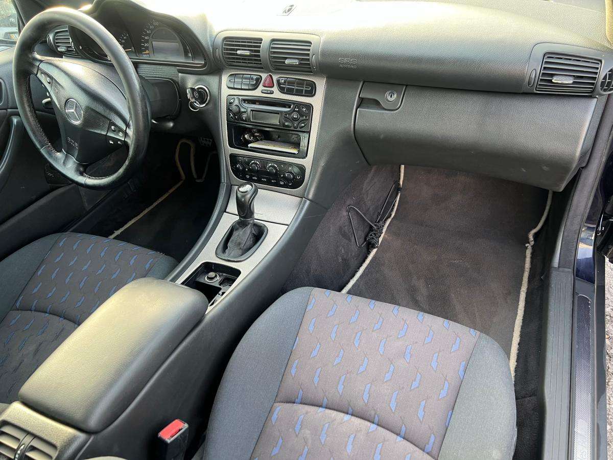 mercedes-benz-classe-c-2003-diesel-2148cc