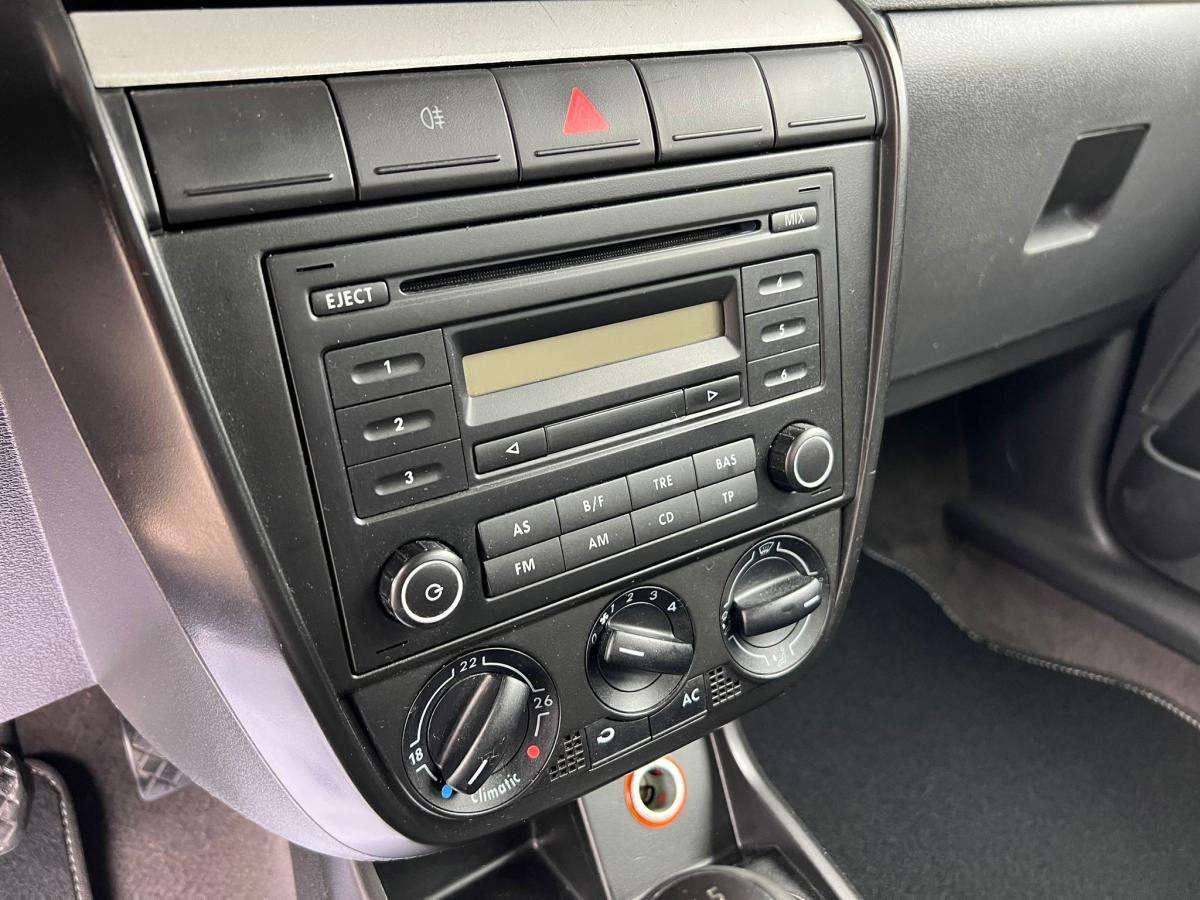 volkswagen-fox-2010-gasolina-1198cc