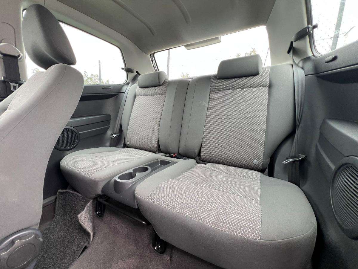volkswagen-fox-2010-gasolina-1198cc