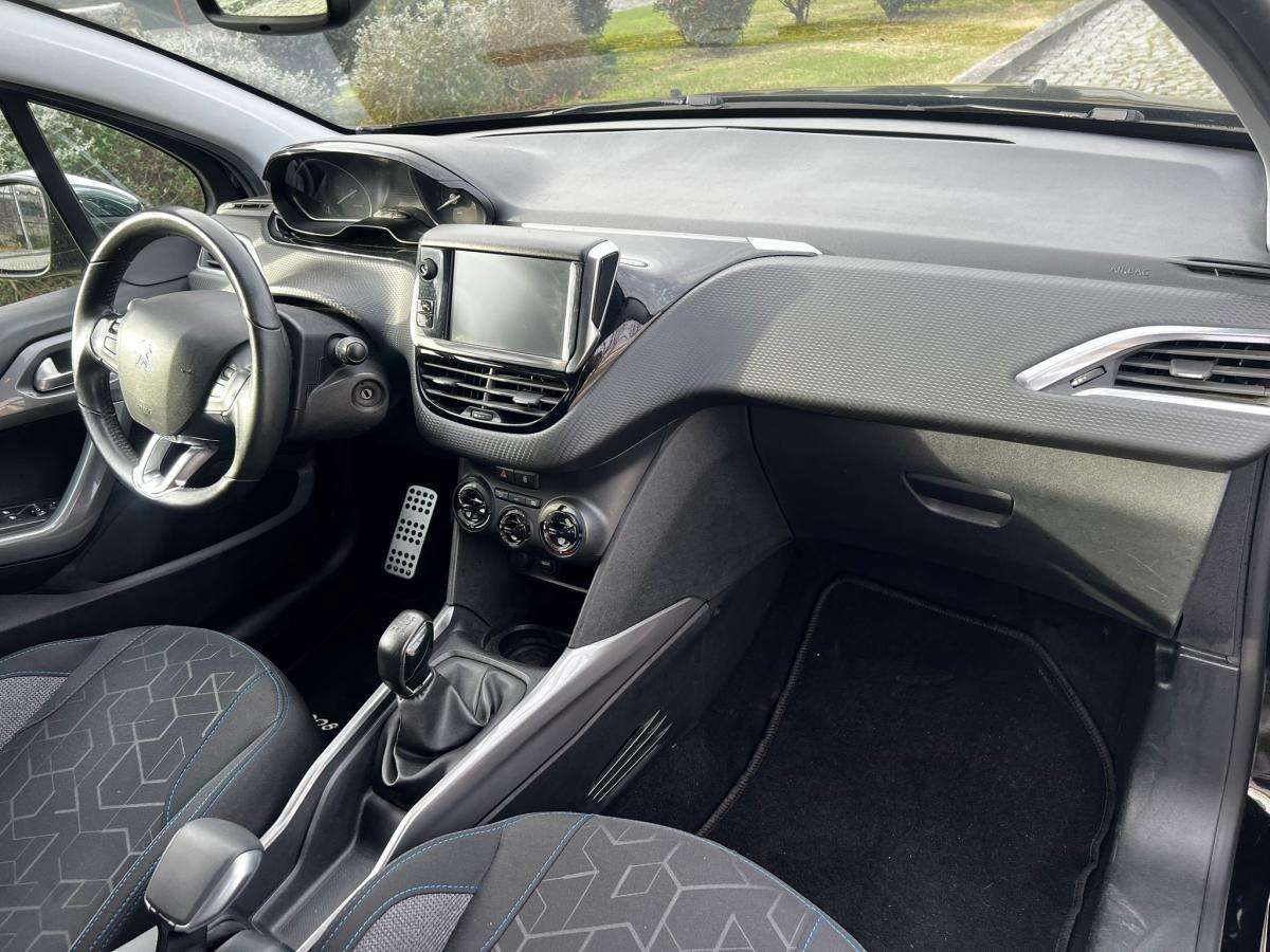 peugeot-2008-2018-gasolina-1199cc