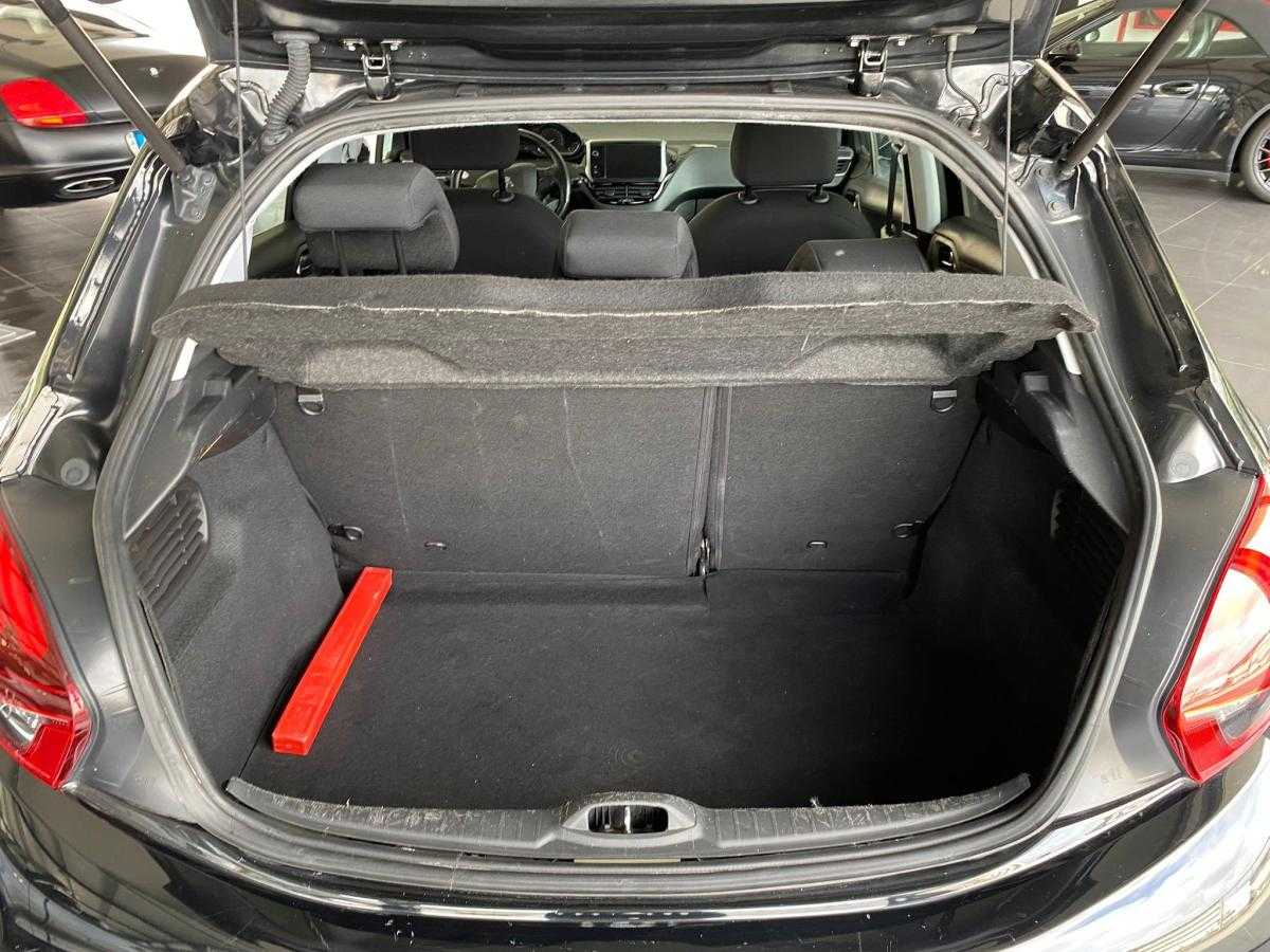 peugeot-208-2019-gasolina-1199cc