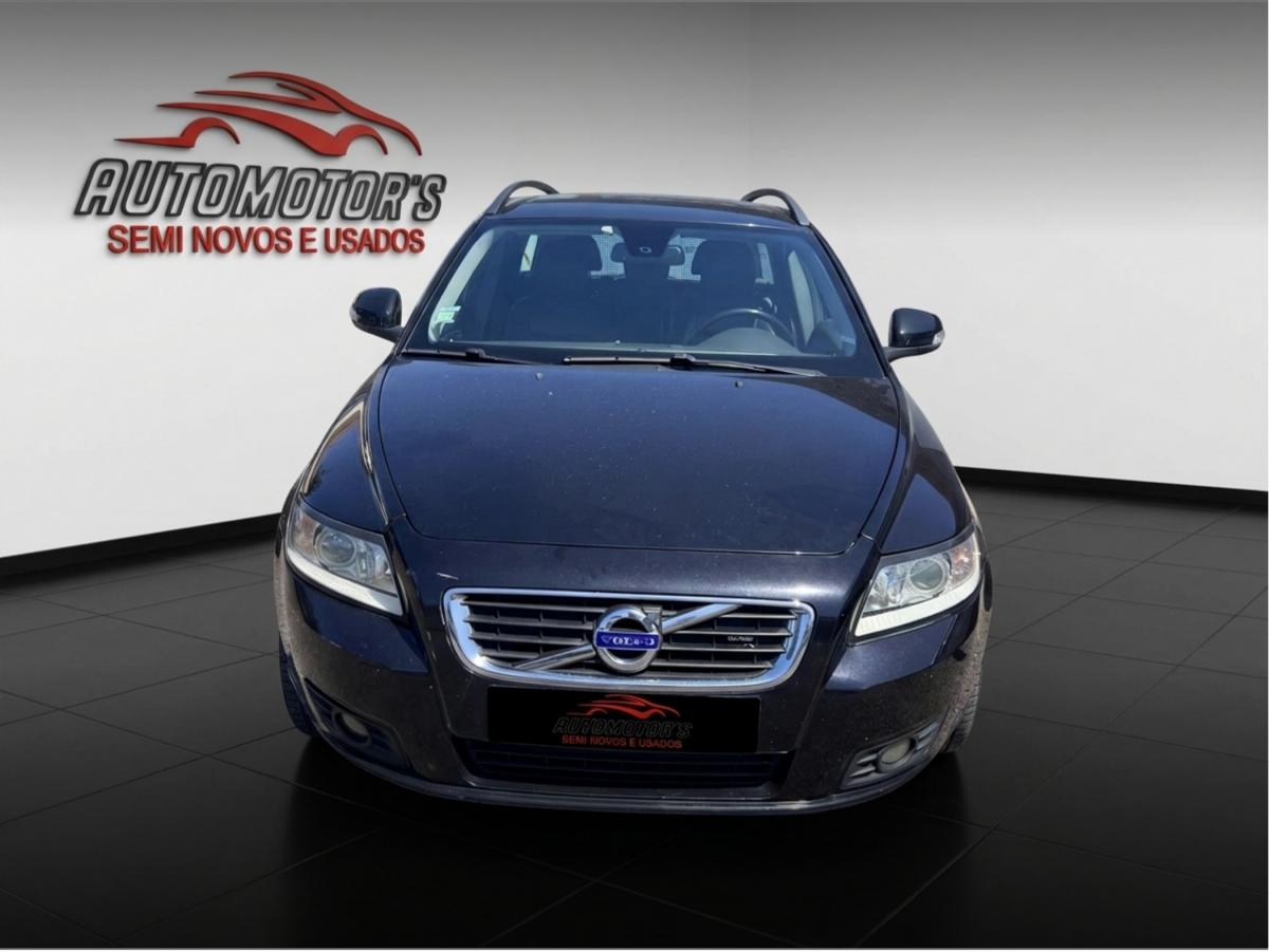 volvo-v50-2011-diesel-1560cc