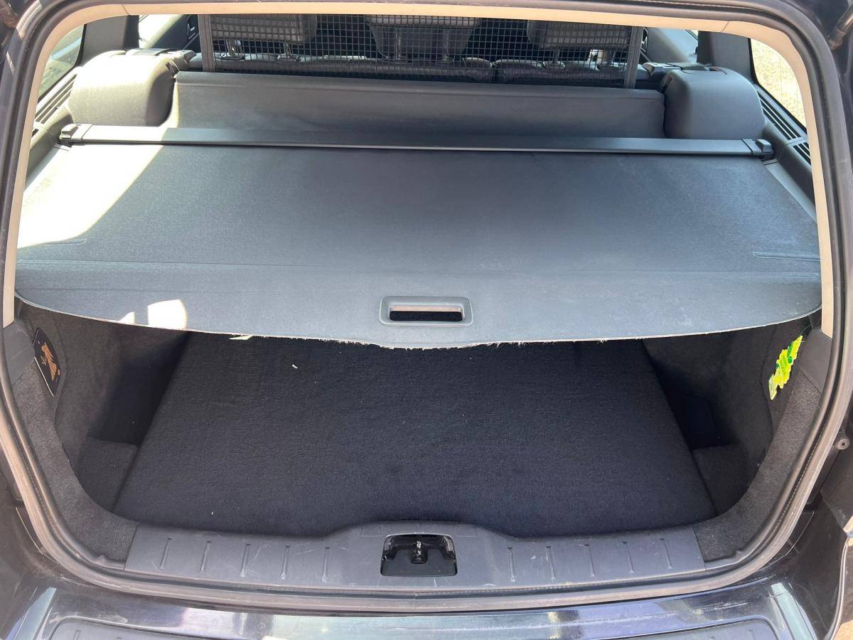 volvo-v50-2011-diesel-1560cc