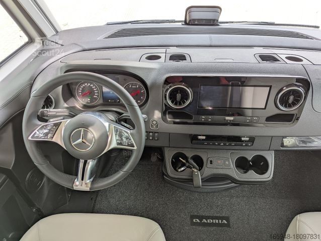 mercedes-benz-sprinter-2025-diesel-2000cc