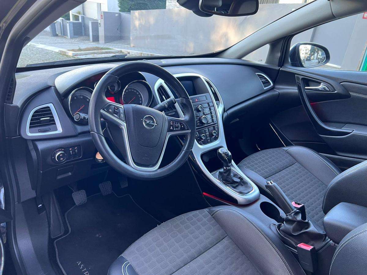 opel-astra-gtc-2016-diesel-1598cc