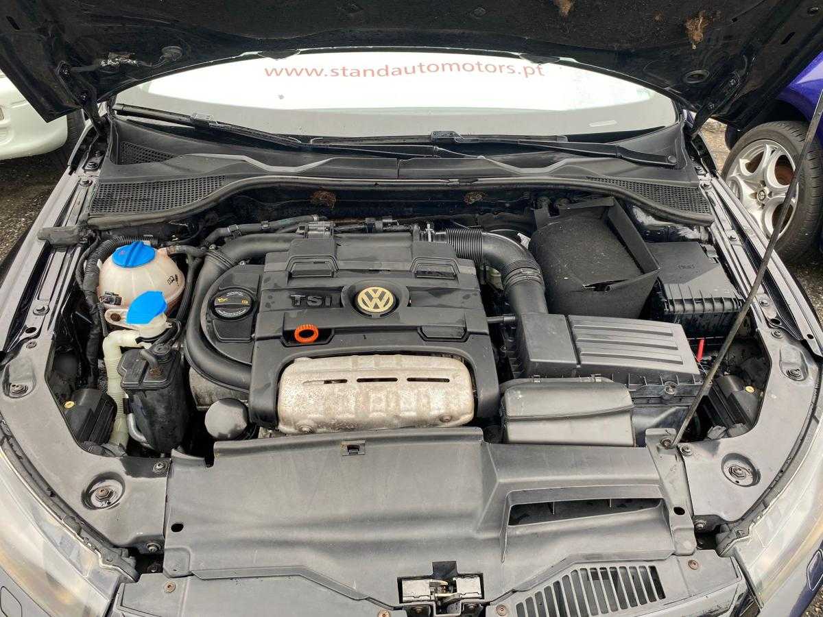 volkswagen-scirocco-2009-gasolina-1390cc