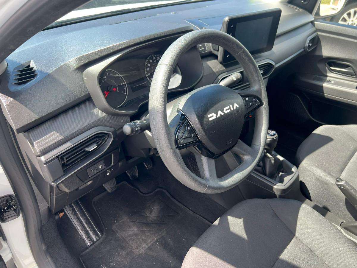 dacia-sandero-2023-gpl-999cc