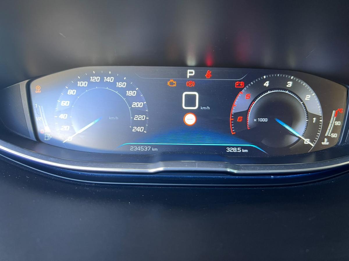 peugeot-3008-2017-diesel-1560cc