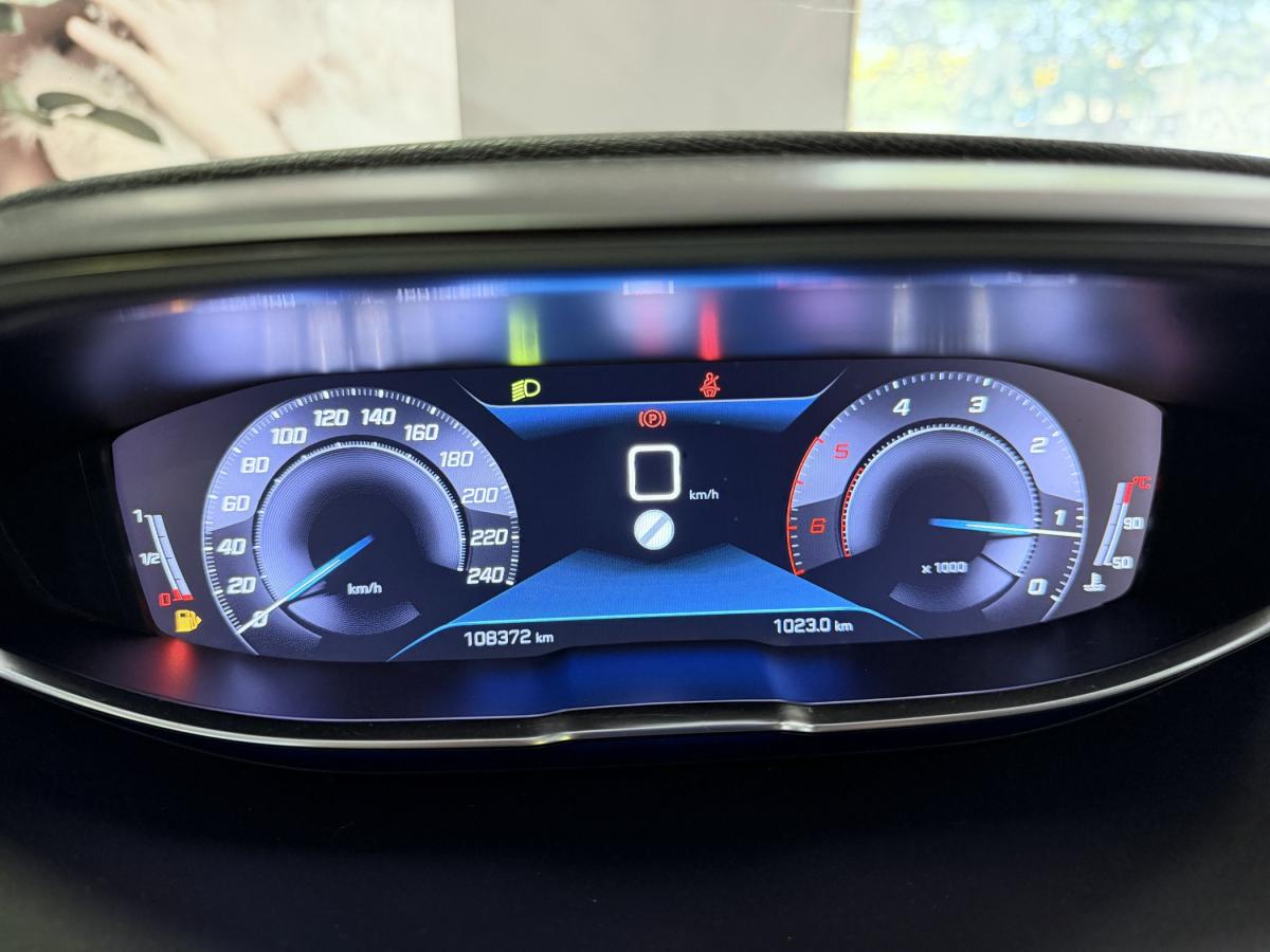 peugeot-5008-2020-diesel-1499cc