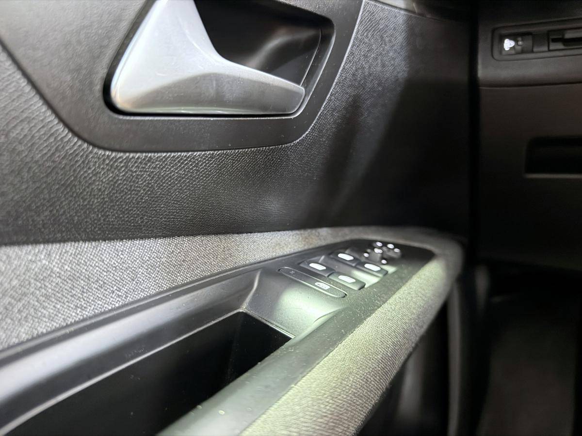 peugeot-5008-2020-diesel-1499cc
