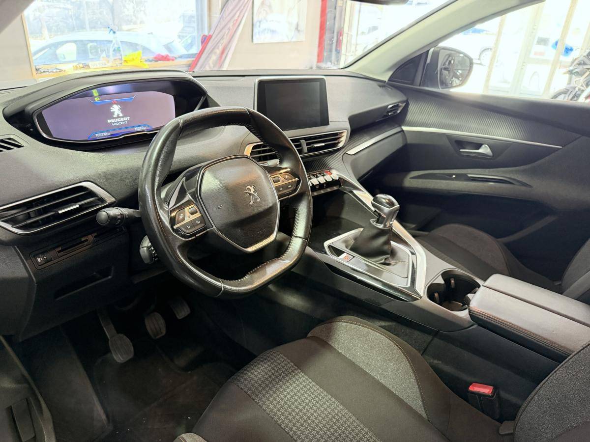 peugeot-5008-2020-diesel-1499cc