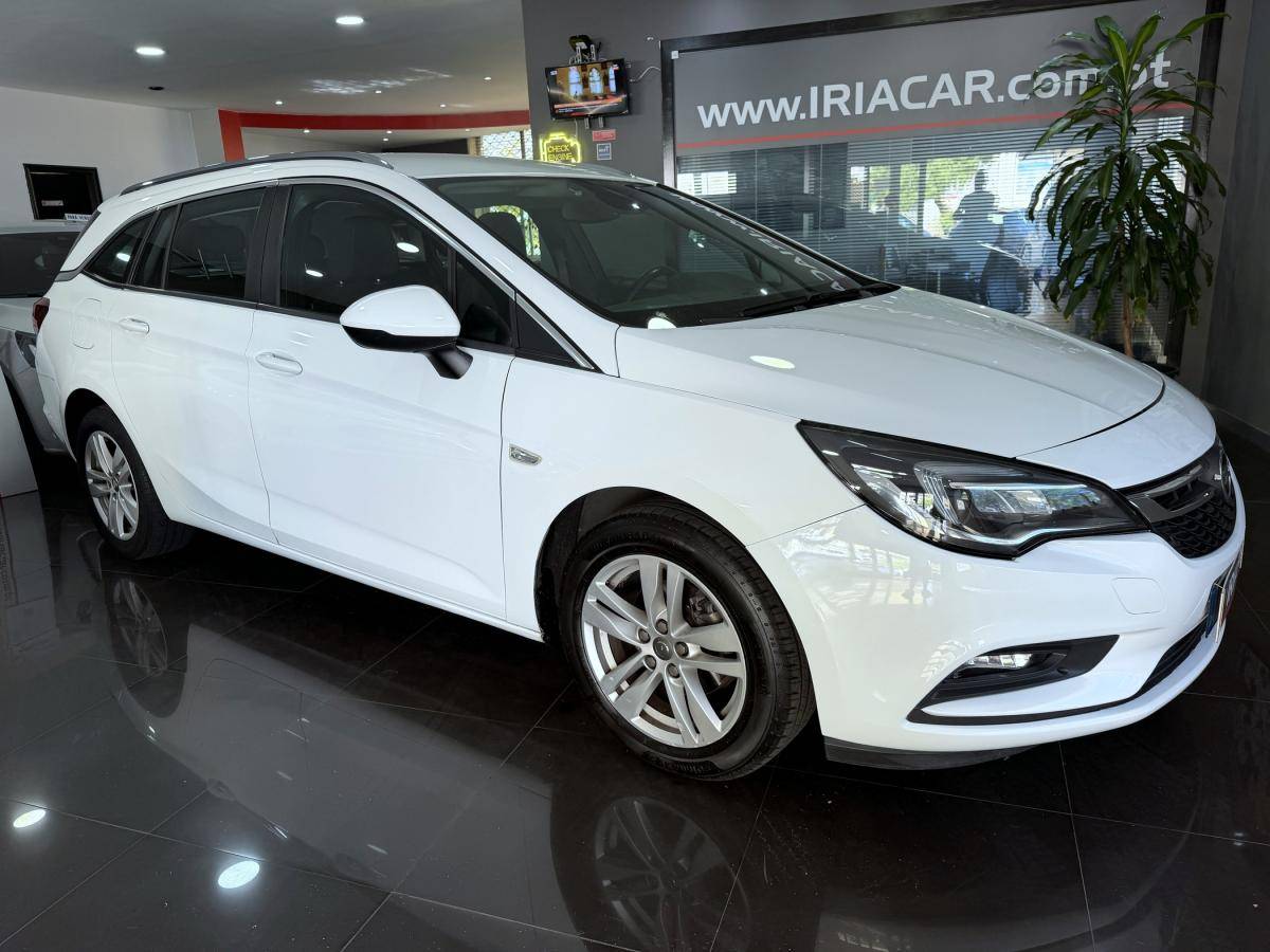 opel-astra-sport-tourer-2016-diesel-1598cc
