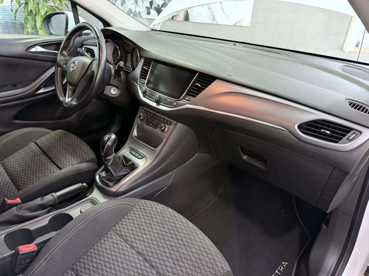 opel-astra-sport-tourer-2016-diesel-1598cc