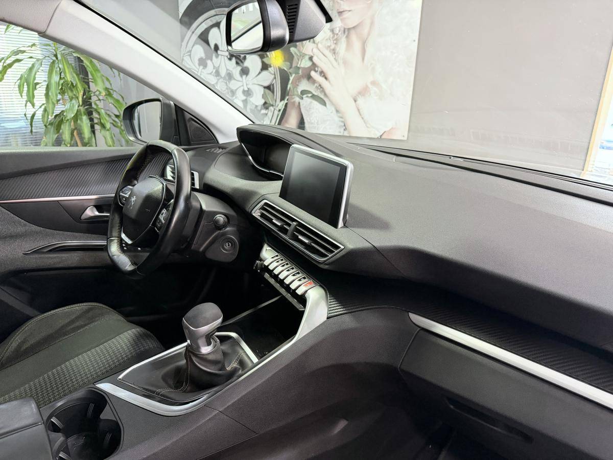 peugeot-3008-2017-diesel-1560cc
