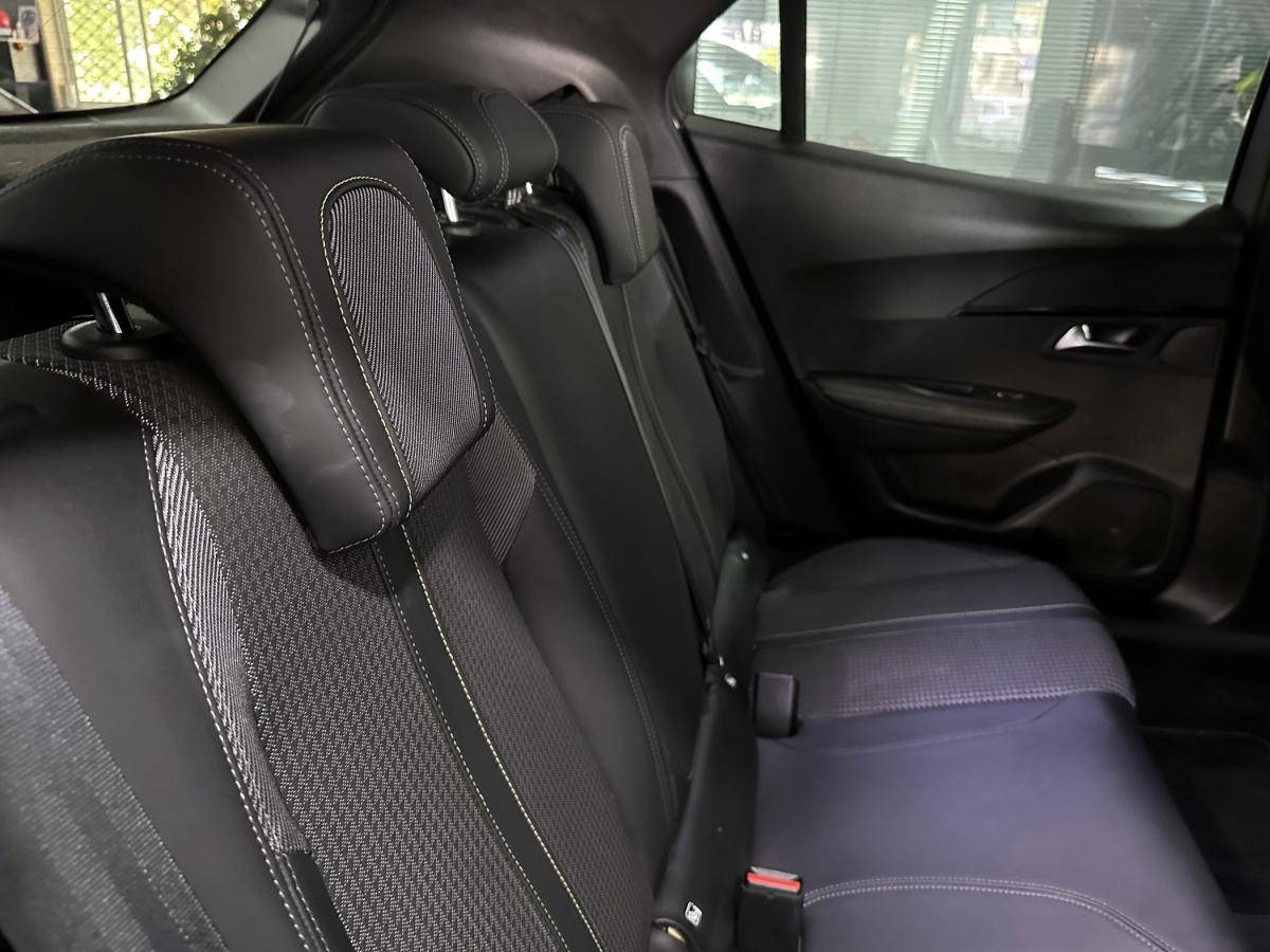 peugeot-2008-2021-eletrico-0cc