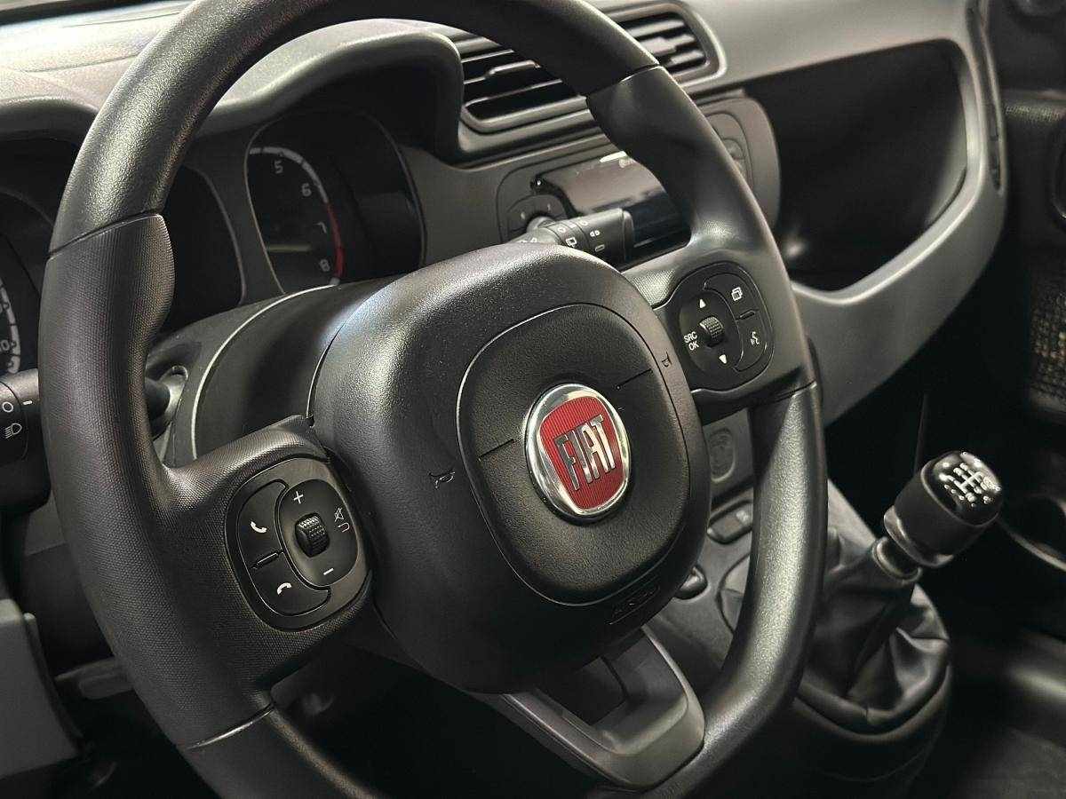 fiat-panda-2022-hibrido-a-gasolina-999cc