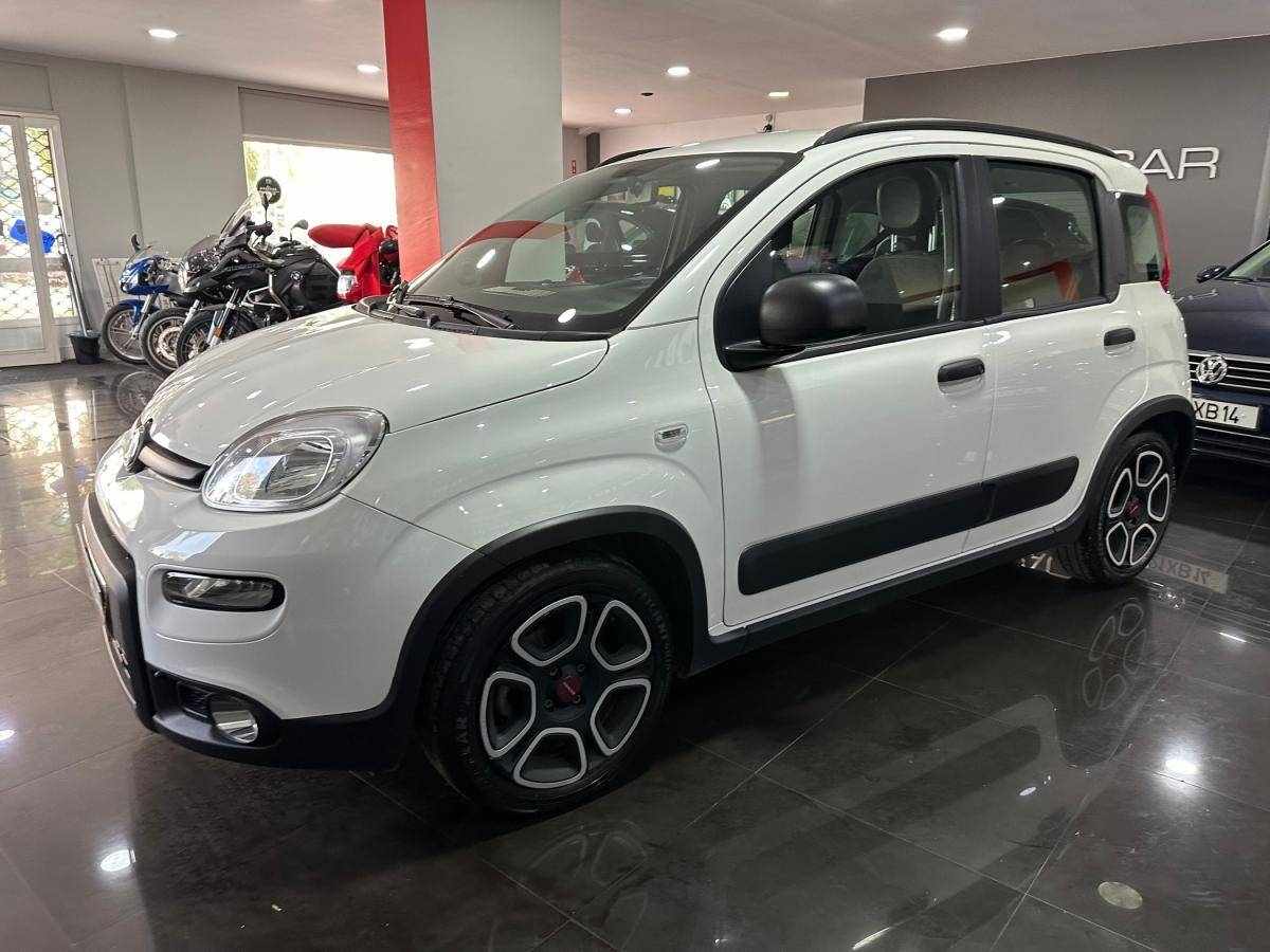 fiat-panda-2022-hibrido-a-gasolina-999cc