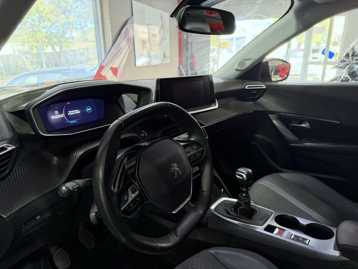 peugeot-2008-2020-gasolina-1199cc