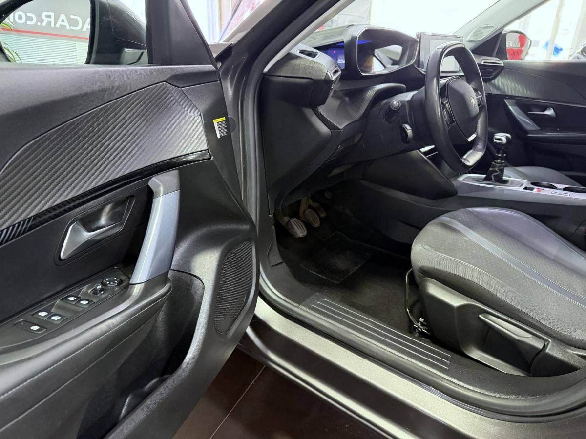 peugeot-2008-2020-gasolina-1199cc