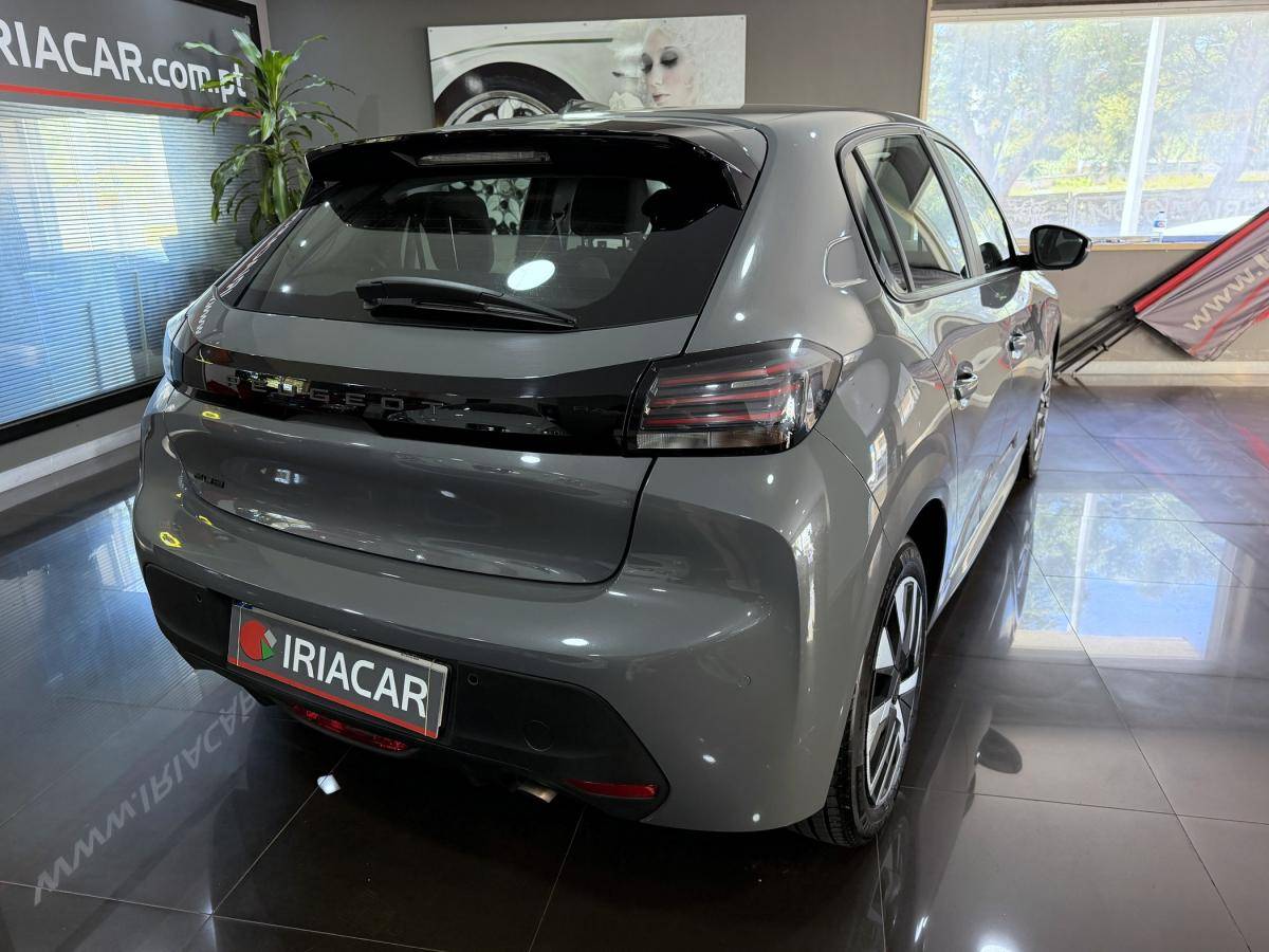 peugeot-208-2024-gasolina-1199cc
