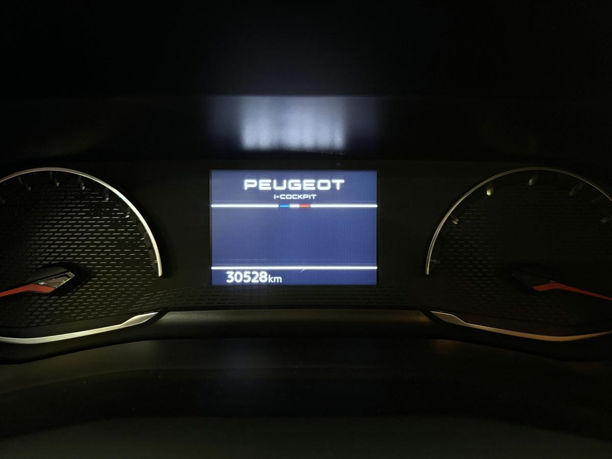 peugeot-208-2024-gasolina-1199cc