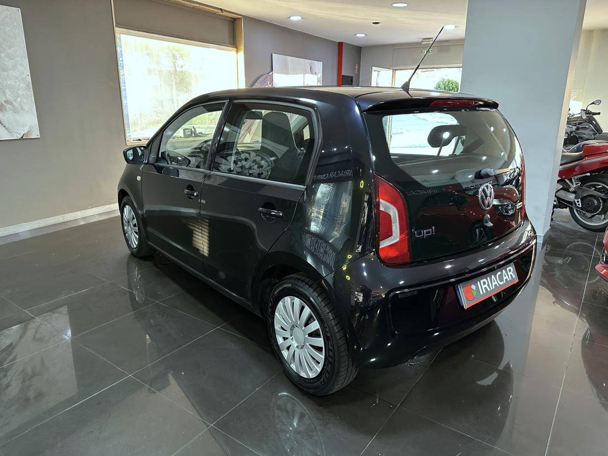 volkswagen-up-2015-gasolina-999cc