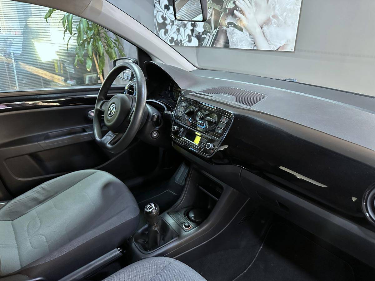 volkswagen-up-2015-gasolina-999cc