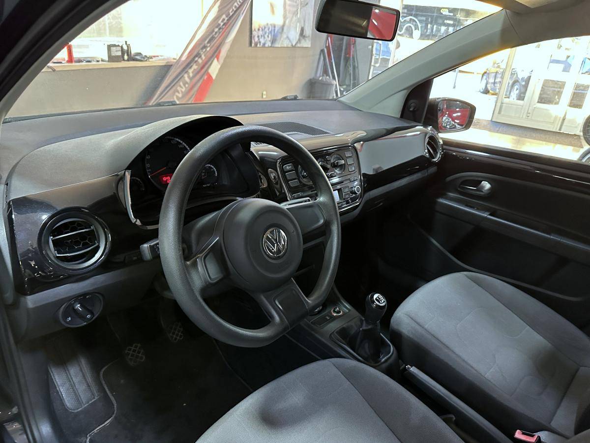 volkswagen-up-2015-gasolina-999cc