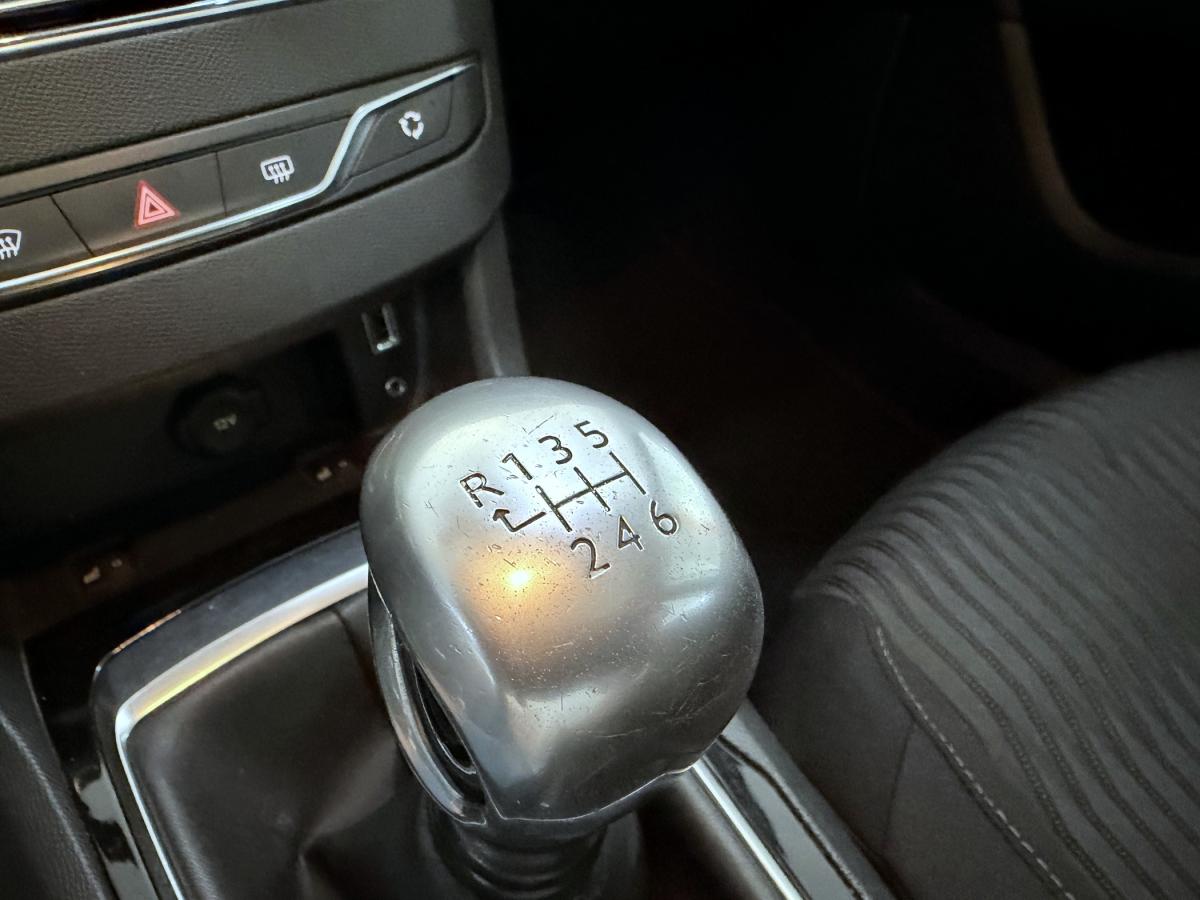 peugeot-308-sw-2014-diesel-1560cc