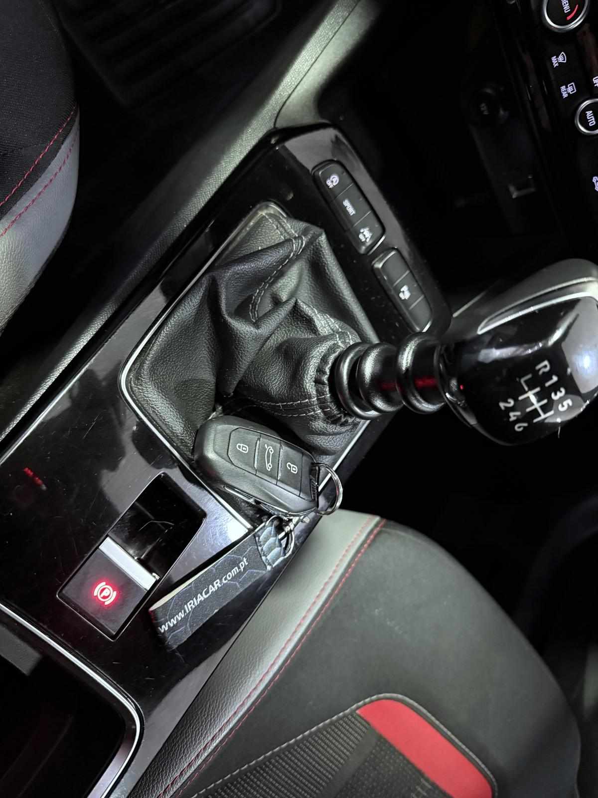 opel-mokka-2023-gasolina-1199cc