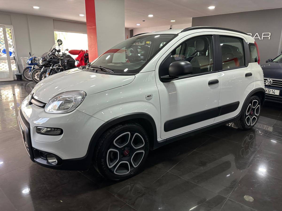fiat-panda-2022-hibrido-a-gasolina-999cc