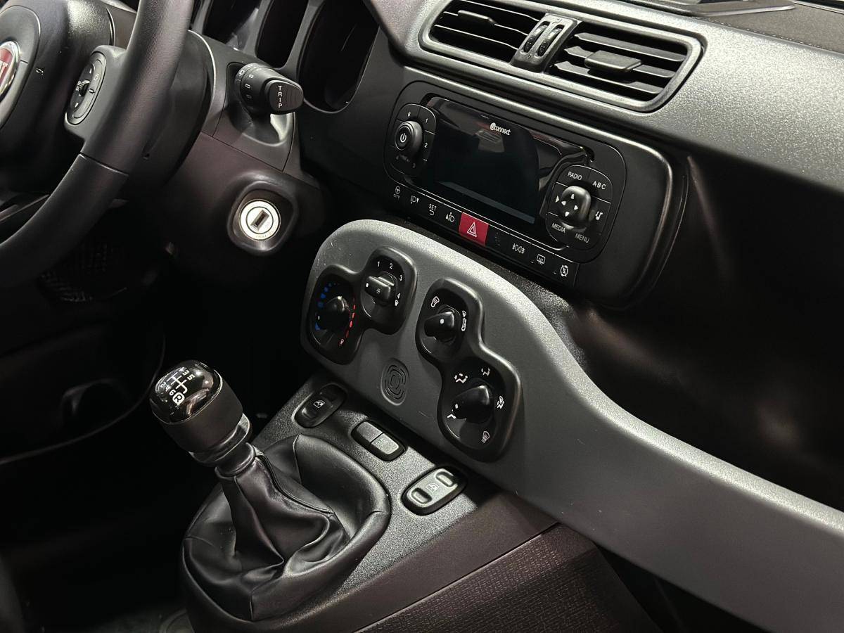 fiat-panda-2022-hibrido-a-gasolina-999cc
