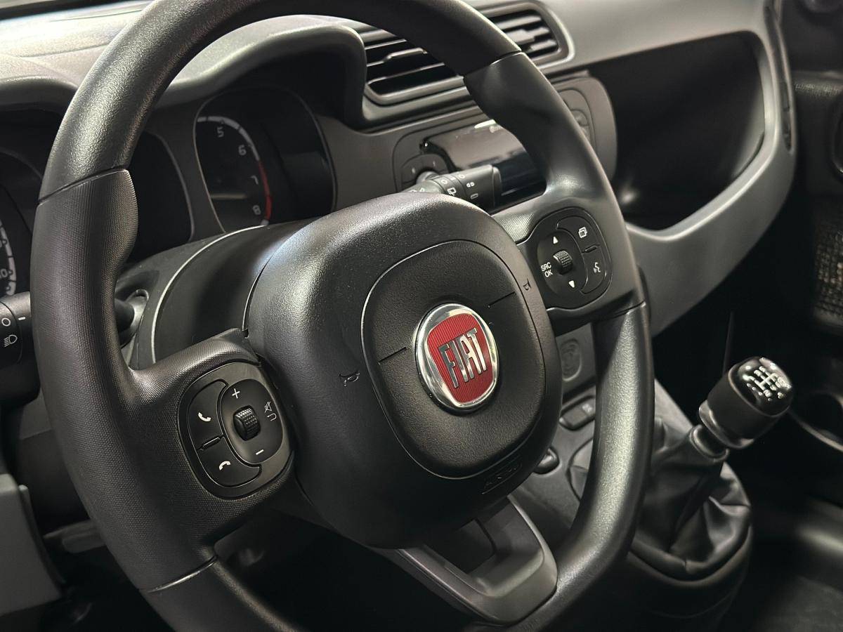 fiat-panda-2022-hibrido-a-gasolina-999cc