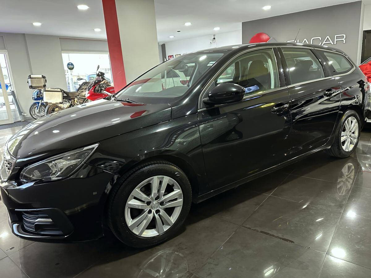peugeot-308-sw-2021-gasolina-1199cc