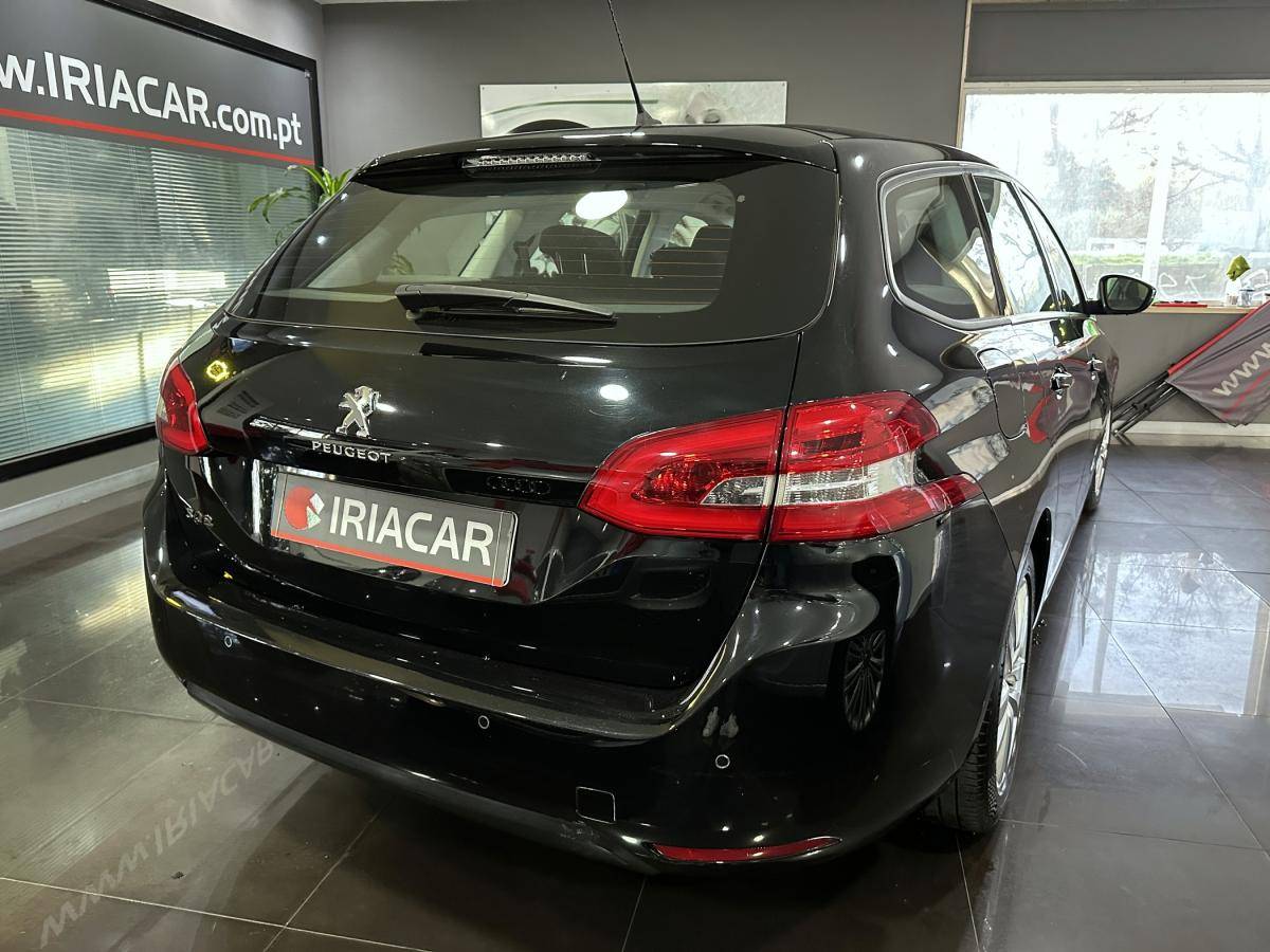peugeot-308-sw-2021-gasolina-1199cc