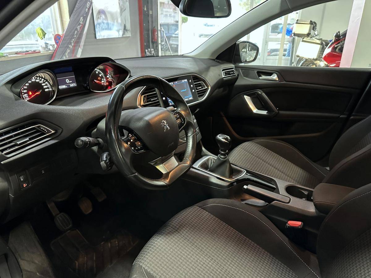 peugeot-308-sw-2021-gasolina-1199cc